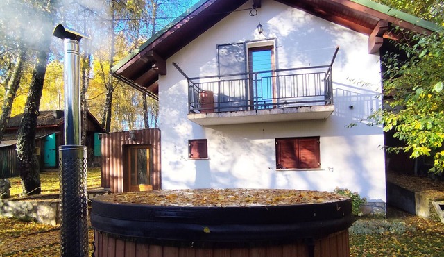 Beautiful home in Breze with WiFi