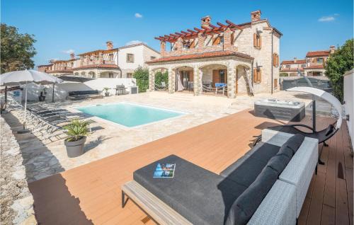Beautiful Home In Cabrunici With Wifi in Čabrunići