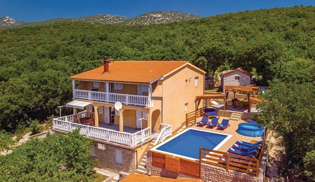 Beautiful home in Donji Zagon