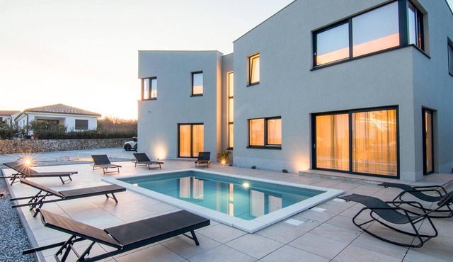 Beautiful home in Krk with sauna