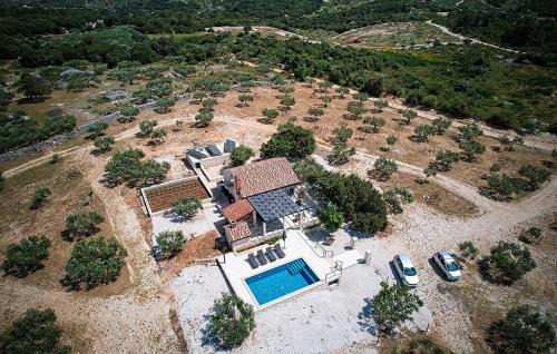 Beautiful Home In Pucisca - Praznica in Pučišća