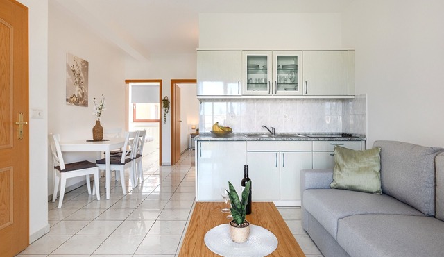 Beautiful spacious apartment (No. 1) with 2 bedrooms 300m to the beach
