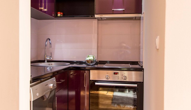 Belavu 3 Apartment is located in the part of the city called Savski Venac. in BG
