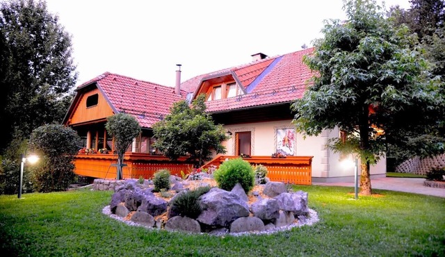 Carpenters Dream House near Stari Vrh – sleeps 12 in Selca