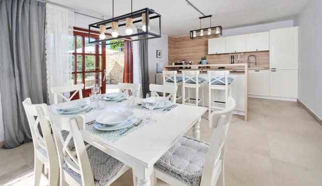 Casa del Conte - Spacious Autochthonous Villa in Groznjan