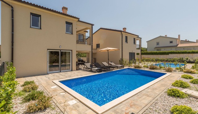 Casa Rilassante Nera mit Privatem Pool