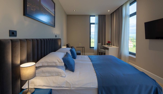 Corona B&B in Sinj