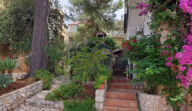Cozy apartment for 2 person near the sea in Mali Lošinj