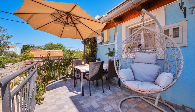 Cozy apartment in Ilovik with WiFi
