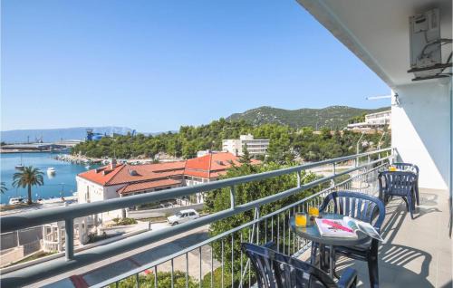 Cozy Apartment In Ploce With Wifi in Ploče