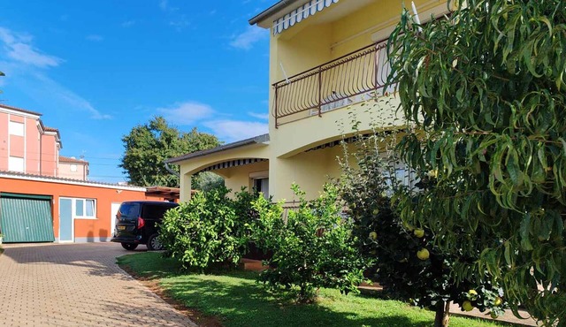 Cozy apartment in Vabriga in Vabriga
