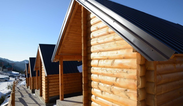 Cozy Berane Stay - Comfort Cottage with balcony 2 in Berane