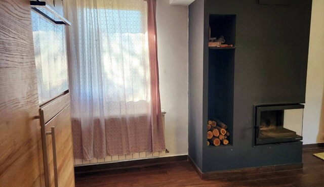 Delightful 4-bedroom house with AC in Banja Koviljača with the mountain view in Banja Koviljača