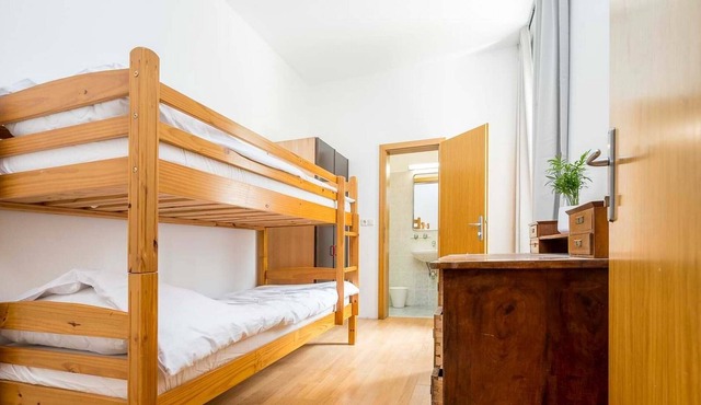 Den room with private bathroom in Log pod Mangartom
