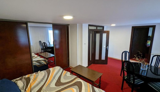 donji apartman bogoslovija in Beograd