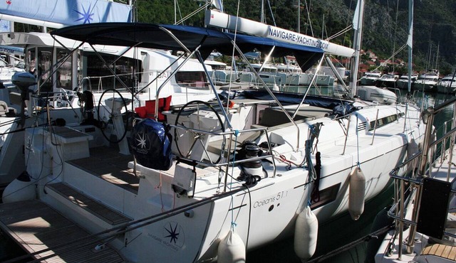 Dubrovnik Delight: A Sun-Kissed Sailing Experience