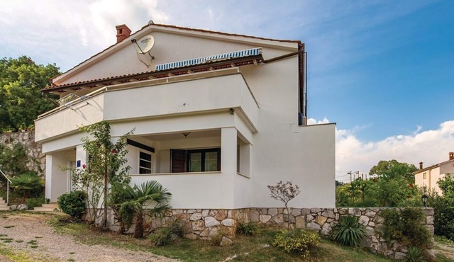 Elegant Brsec Apartments with Sea View - Three Bedroom Apartment with Sea View in Brsec