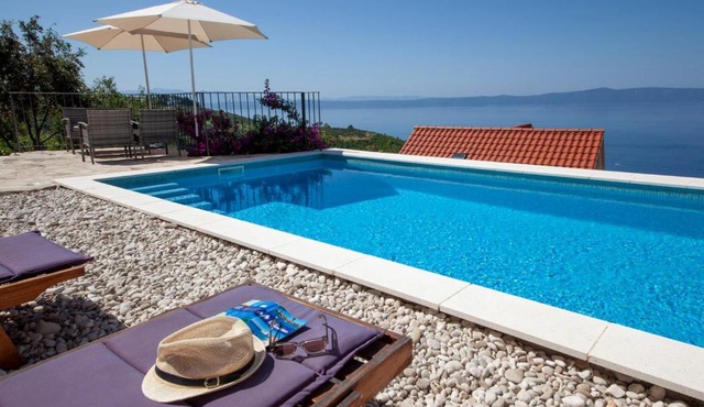 Elegant villa in Podgora with private pool and sea view in Podgora