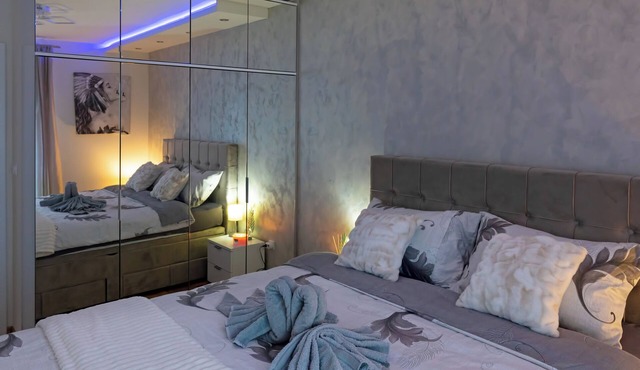 ENNA - Cozy 1-bedroom apartment with PRIVATE PARKING in Novi Sad