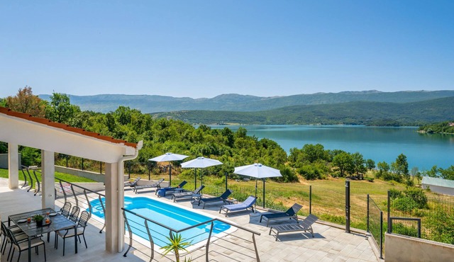 Escape on lake by Interhome