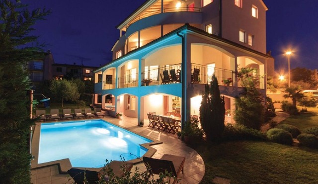 Exclusive Luxury Villa for 16 persons with view to Brijuni Islands
