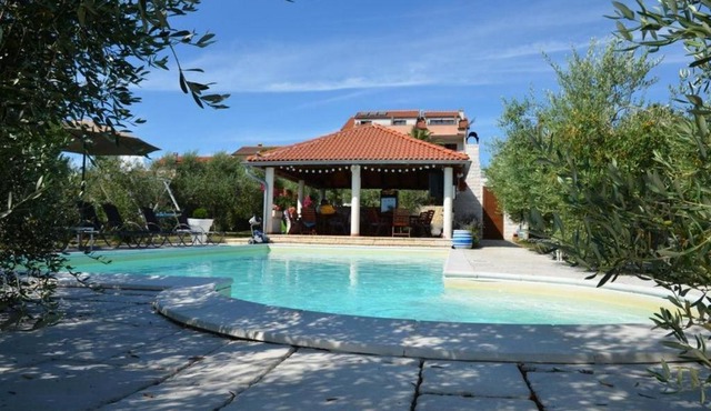 Family-friendly apartments with swimming pool Povljana, Pag - 244