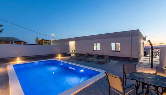 Family friendly house with a swimming pool Podstrana, Split (K-21718) in Podstrana