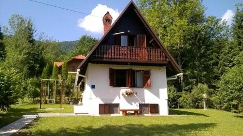 Family friendly house with a parking space Kuzelj, Gorski kotar - 20980 in Kuželj