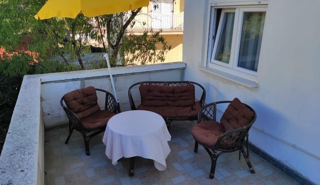 Four-bedroom apartment with terrace and sea view Pridraga - Cuskijaš, Novigrad (A-24025-c)