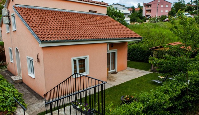 Four Bedroom Holiday Home