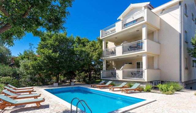 Gorgeous apartment in Pinezici with WiFi