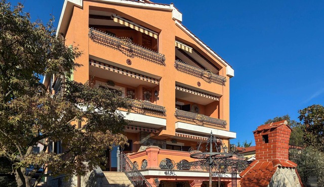 Gorgeous apartment in Opric with house sea view in Opric