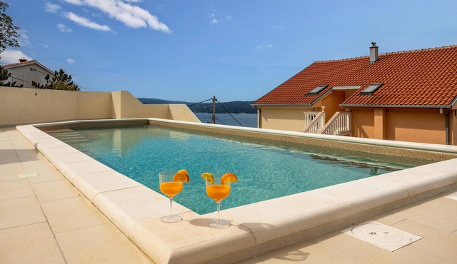 Gorgeous home in Dramalj with WiFi