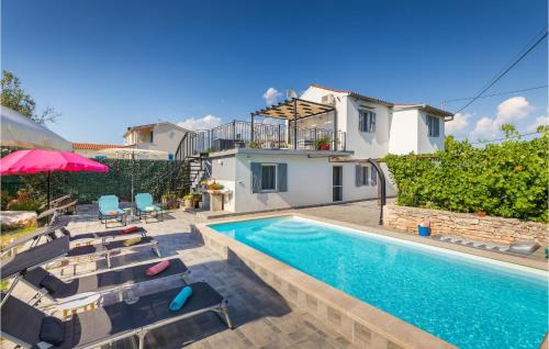 Gorgeous Home In Gajana With Sauna in Gajana