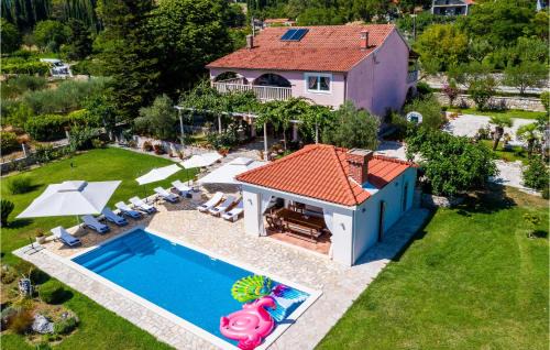Gorgeous Home In Gruda With Sauna in Gruda