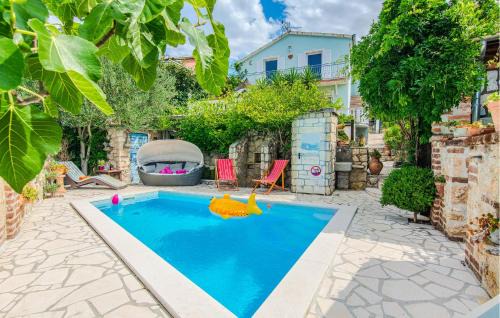 Gorgeous Home In Maslenica in Maslenica