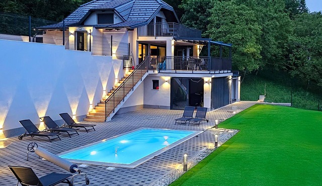 Gorgeous home in Zagreb with sauna in Zagreb