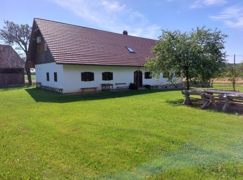 Grafonževa domačija in Tisina