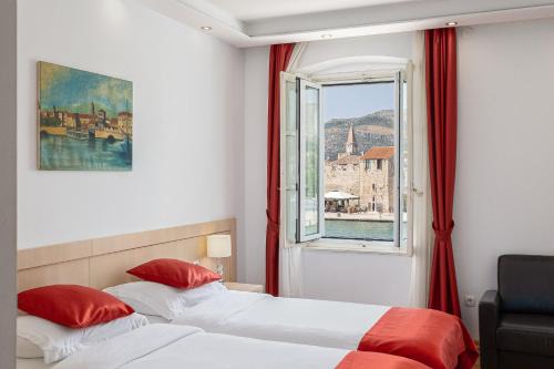 Heritage Hotel Vila Sikaa in Trogir