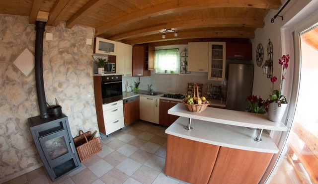 Heritage Villa Heaven in Primorski Dolac