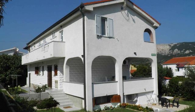 Holiday apartment mit Klimaanlage und WLAN