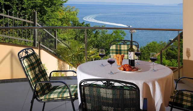 Holiday apartment Opatija for 1 - 2 persons with 1 bedroom - Holiday apartment in one or multi-famil
