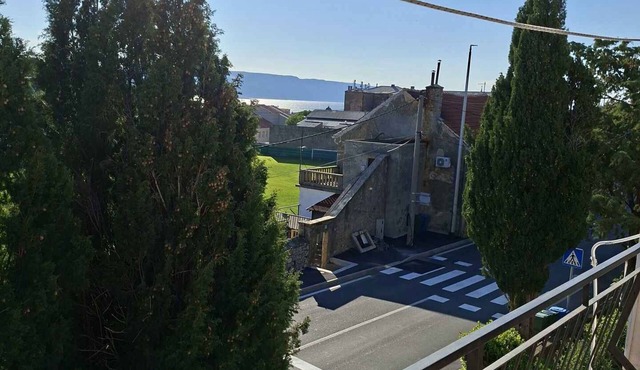 Holiday flat with balcony and sea view in Senj