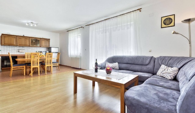 Holiday home for 8 people