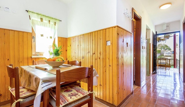 Holiday home only 800 m from the beach
