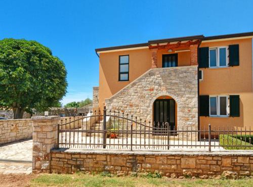 Holiday Home Petrovic by Interhome in Kaštelir