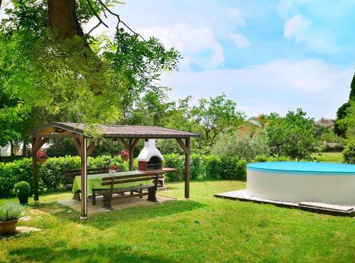 Holiday Home Sara by Interhome in Poreč