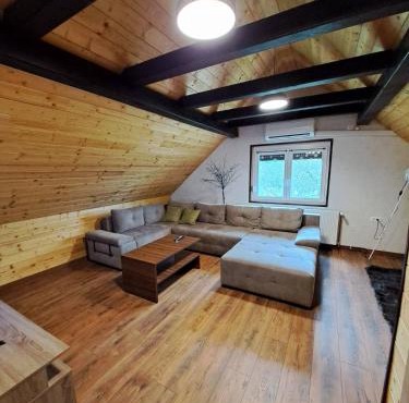 Holiday Home "Sleme" with jacuzzi, big garden and arbor with fireplace