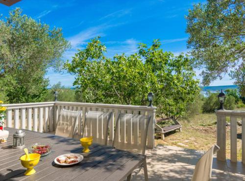 Holiday Home Tea by Interhome in Neviđane
