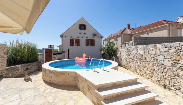 Holiday Home Tramonto with Pool, Sunset View & Pet Friendly – Donji Humac, Brač